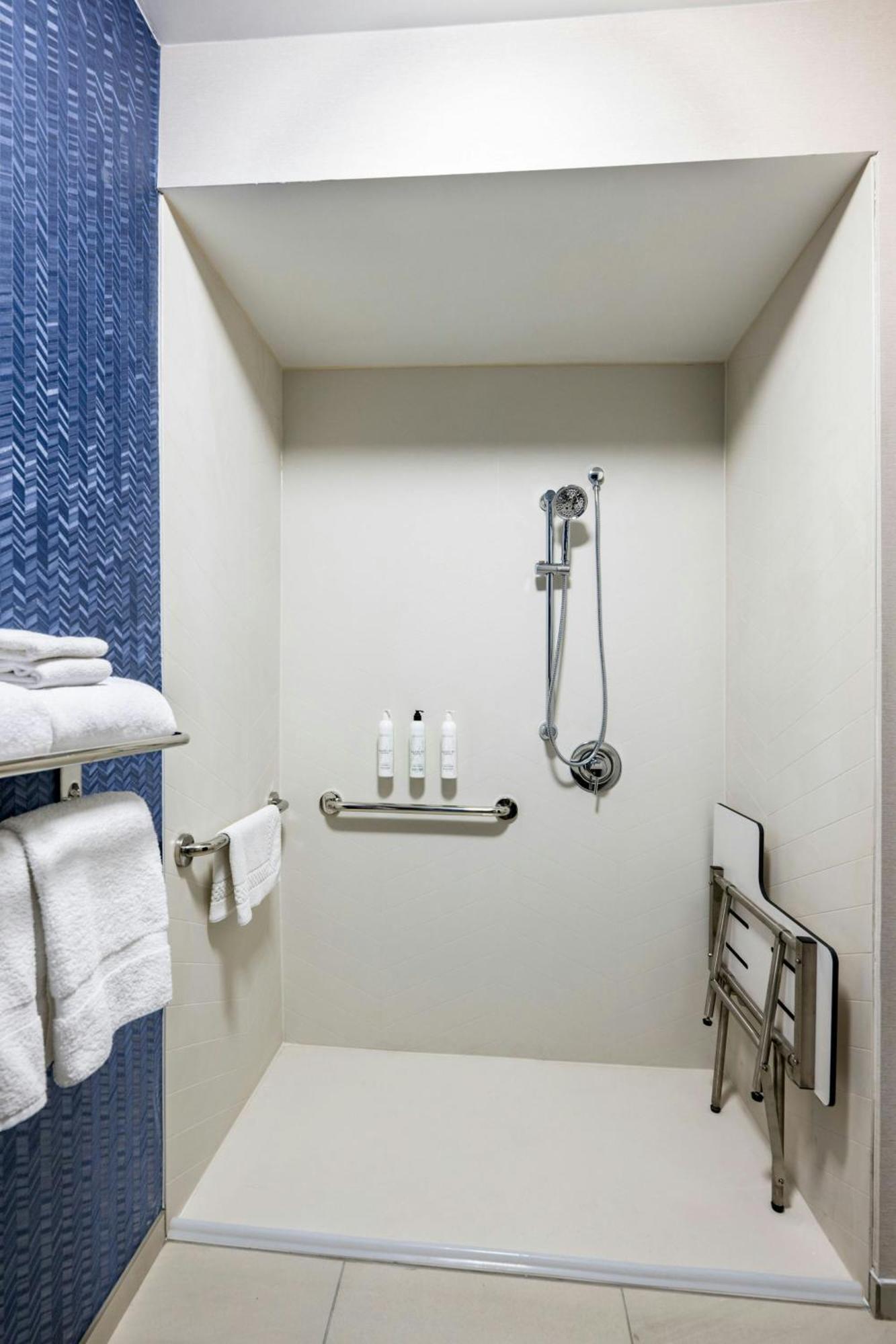 Fairfield Inn & Suites By Marriott St Louis Chesterfield Exterior photo